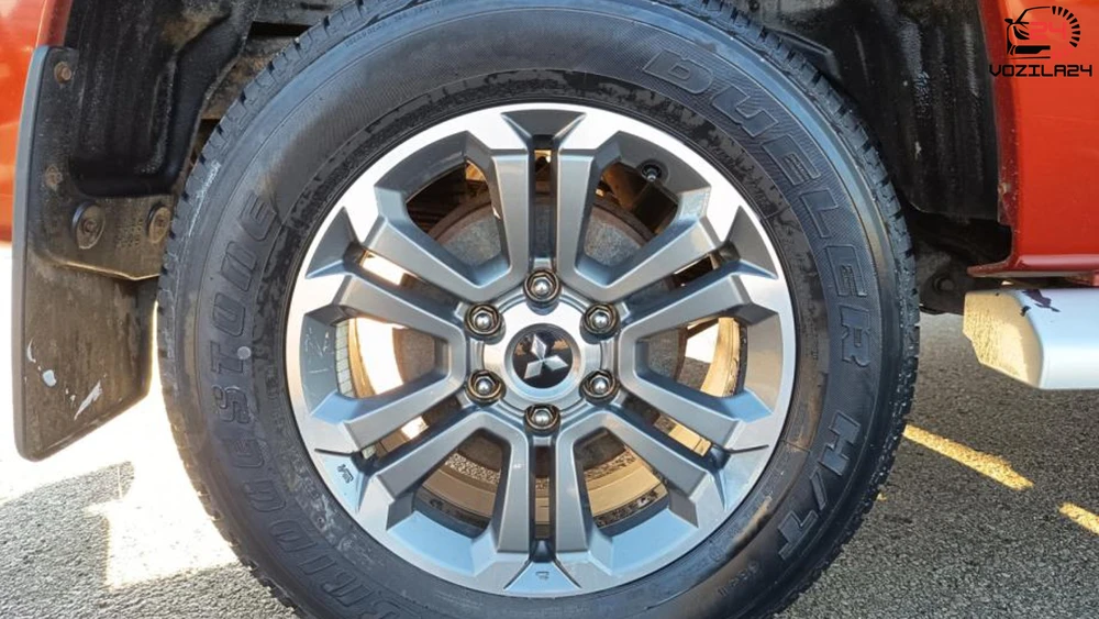 Mitsubishi L200 2019