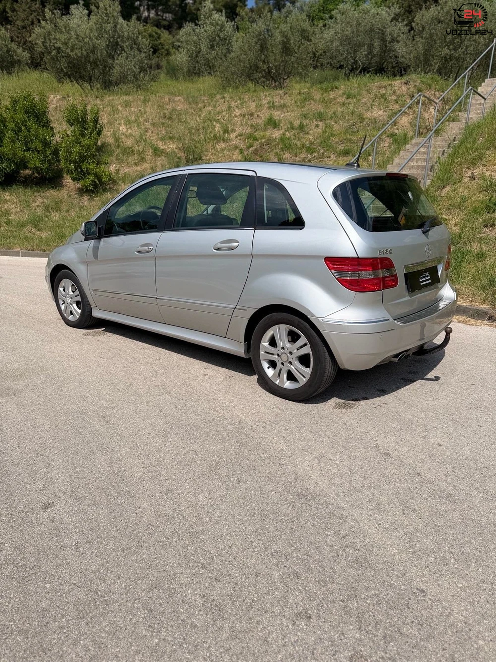 Mercedes-Benz B-Klasa 180